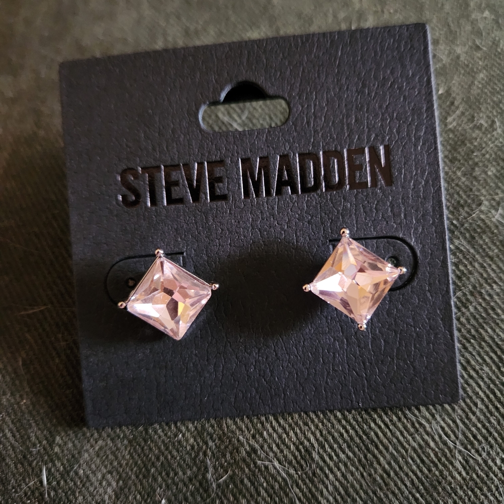 Steve Madden Pink Stud Earrings